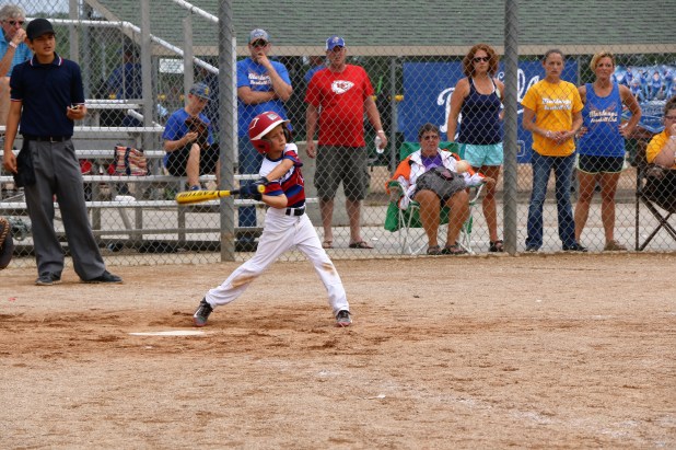 7.4.16 Drew State Tourney Semifinals_3rd Place (9).JPG
