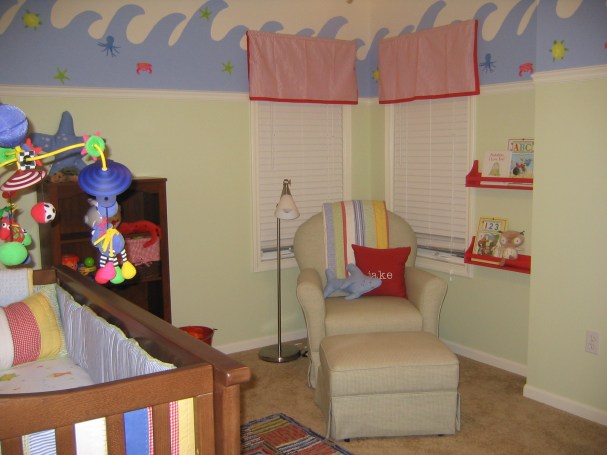 9-29-05 room finished.JPG