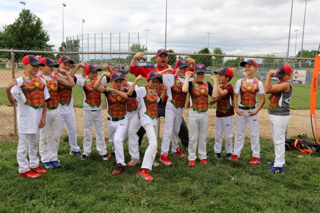 5.20.17 Drew Hawaiian Hitfest_9U SZ Bulldogs (4).JPG
