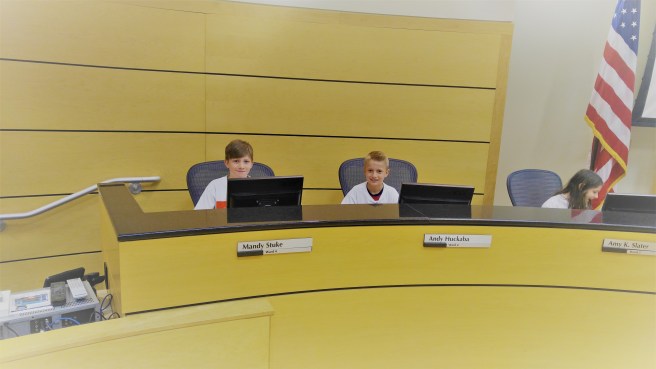 5.5.17 Drew 3GR Lenexa City Hall Field Trip (3)