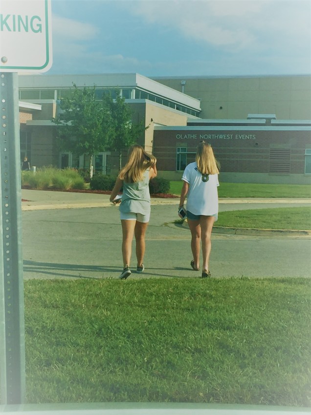 8.3.17 Mo&Emma HS Lockers.JPG