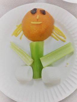 9.5.17 Reece's 1st Brownies Mtg_MPE 2GR (2).JPG