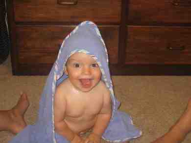 8-27-06 blue towel .JPG