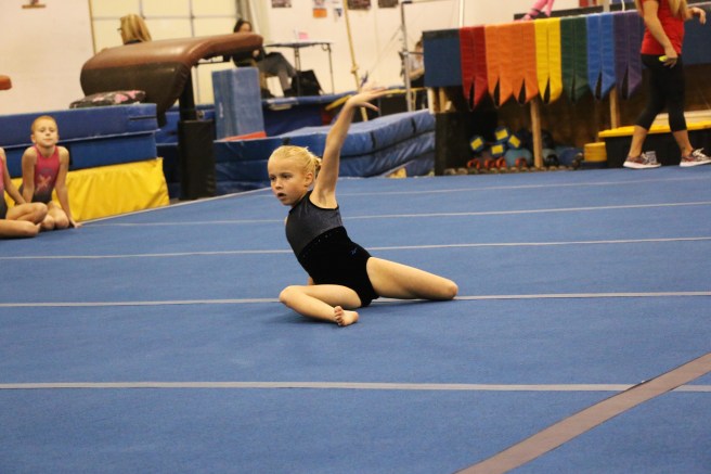 11.18.17 Reece KGDC Level 3 Intersquad (4)