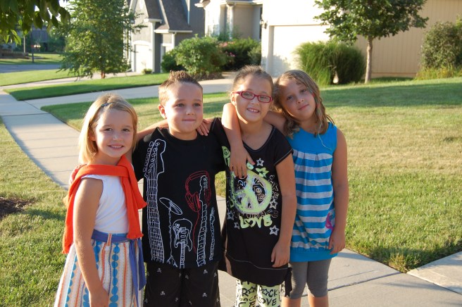 8.13.09 Morgan & the Dearmore's1.JPG