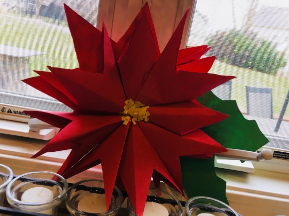 12.19.17 Drew 4GR Poinsettia Art.jpg