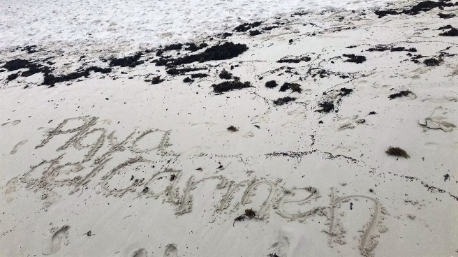 3.13.18 Playa_Azul Fives_Beach Walk.JPG