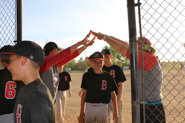 6.6.18 Bulldogs Moms Coach Night (5)