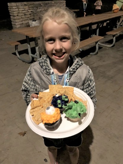 10.27.18 Reece Soccer Hayride Pumpkin Carving (8)